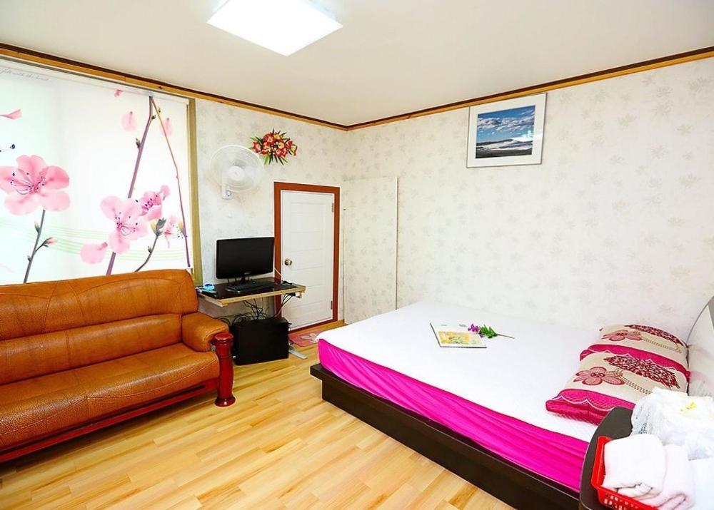 Osakae Anteo Mulraebang-A Pension Yangyang Chambre photo